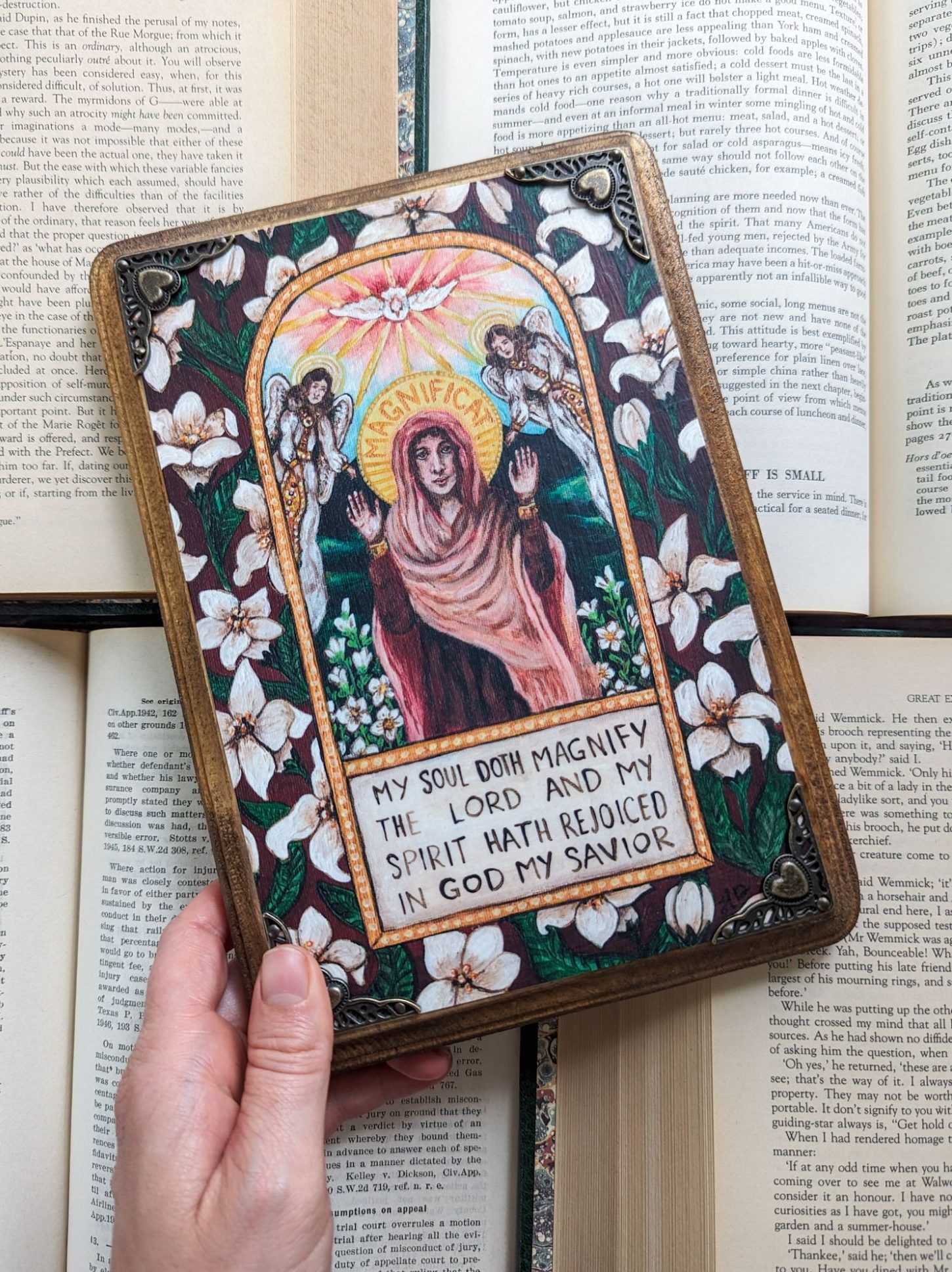 The Magnificat - Vintage-Inspired Wooden Wall Plaque