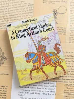 A Connecticut Yankee in King Arthur's Court by Mark Twain - Illustrated Classic Editions
